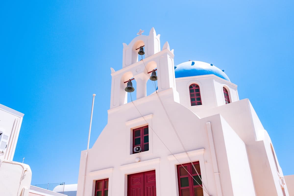 Day trip destination near Santorini, Greece — excursion guide