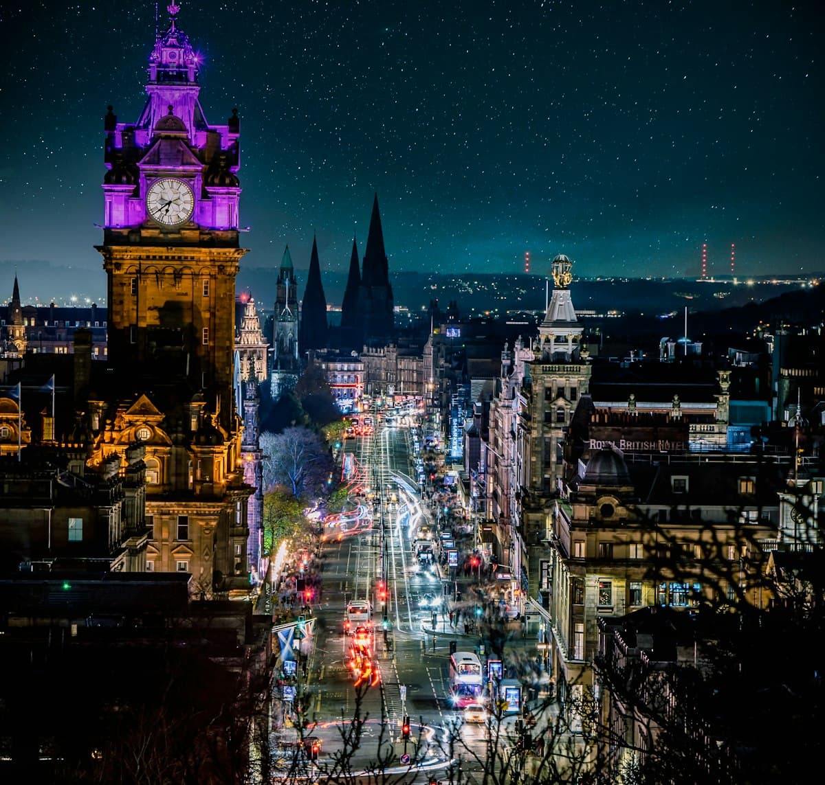 Edinburgh at night — nightlife and evening activities guide