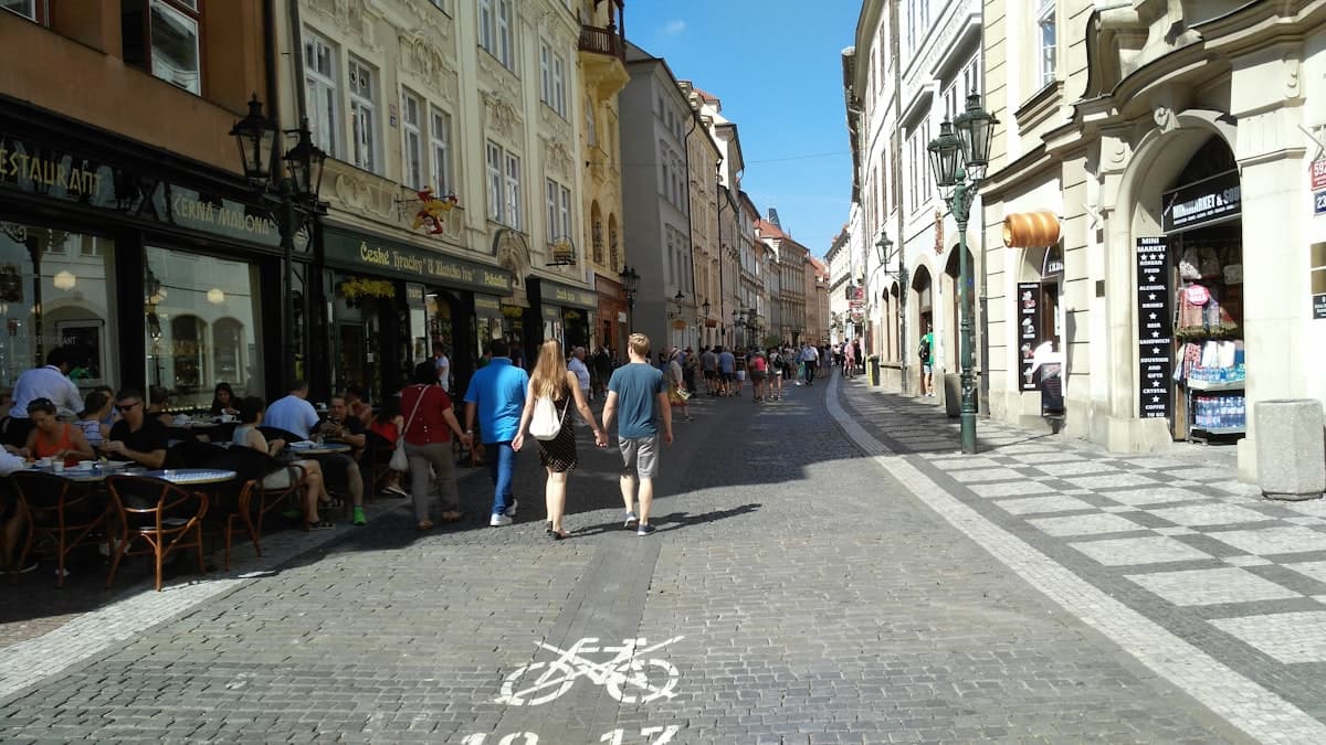 Solo traveler exploring Prague, Czech Republic safely