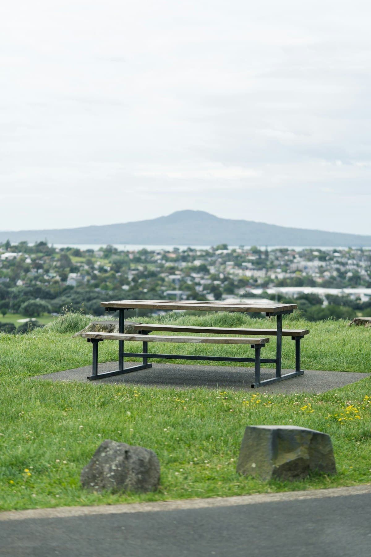 Free outdoor activity in Auckland, New Zealand — budget travel guide