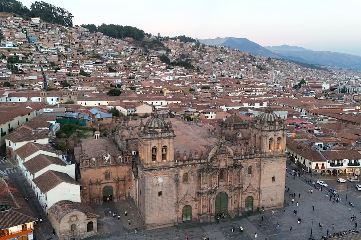 Packing essentials for a trip to Cusco, Peru