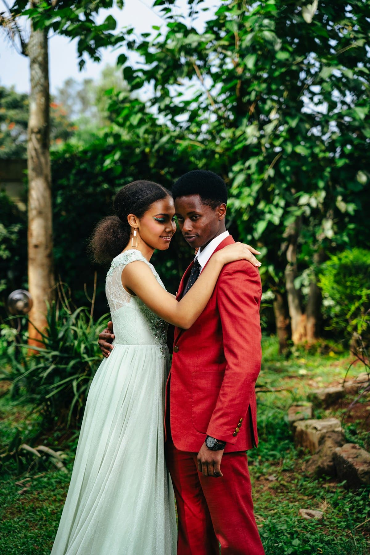 Romantic sunset scene in Nairobi, Kenya — honeymoon guide